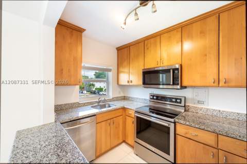 5471 SW 78th St 16D, Miami FL - photo 7 of 17