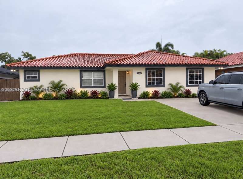 4 bedroom SingleFamilyResidence at 21321 SW 125th Path, South Gate Subdivision, Miami — photo 1