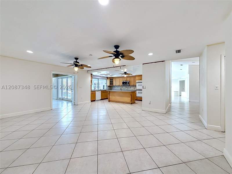 6 bedroom SingleFamilyResidence at 7790 SW 91st Ave, Kendallwood Pines, Miami — photo 5