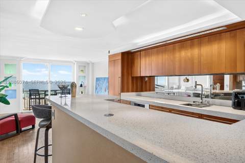 401 Ocean Dr 518, Miami Beach FL - photo 11 of 28