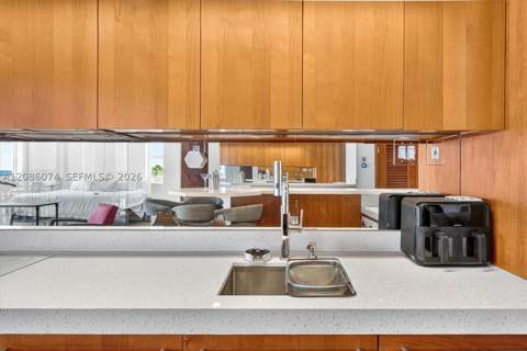 401 Ocean Dr 518, Miami Beach FL - photo 17 of 28