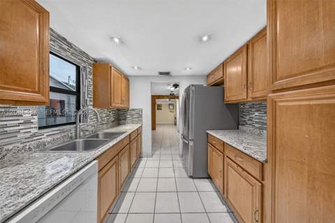 3036 NW 13th Ave, Miami FL - photo 14 of 20