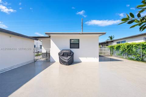 3036 NW 13th Ave, Miami FL - photo 6 of 20