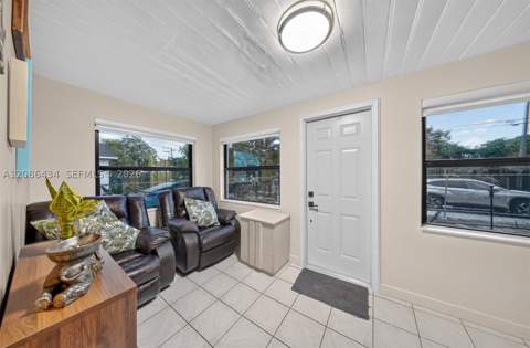 3036 NW 13th Ave, Miami FL - photo 8 of 20