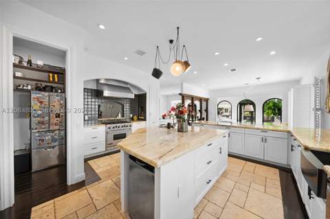 12905 Ixora Rd, North Miami FL - photo 20 of 96