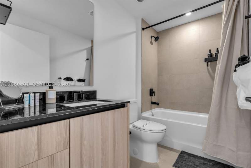 2 bedroom Condominium at 225 N Miami Ave 3501, District 225, Miami — photo 5
