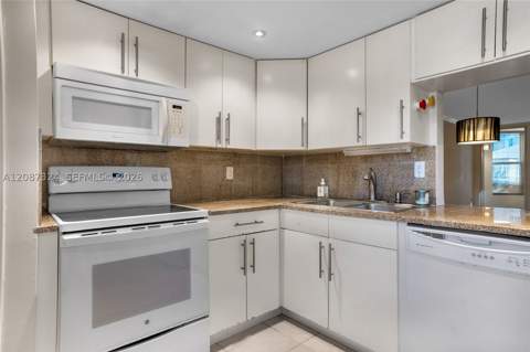 1401 NE 191st St D107, Miami FL - photo 11 of 24