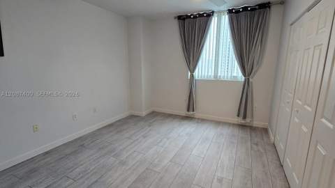 275 NE 18th St Ph-10, Miami FL - photo 13 of 21