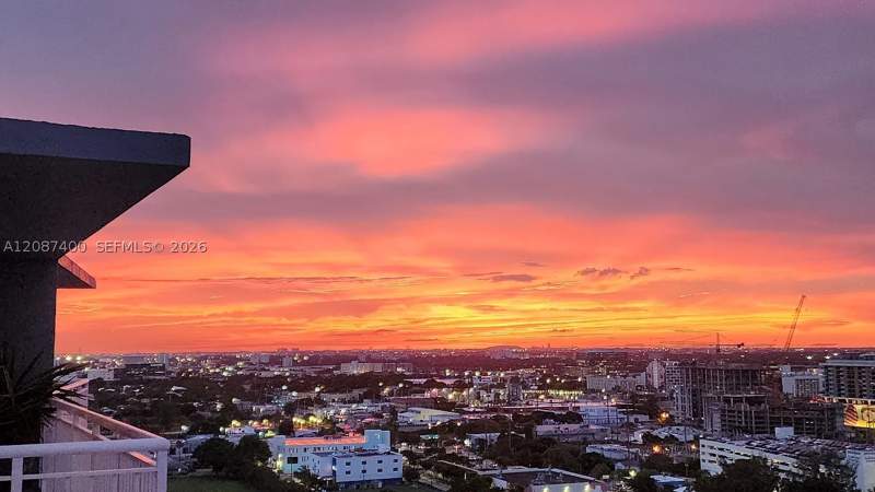 2 bedroom Condominium at 275 NE 18th St Ph-10, 1800 Biscayne Plaza Condo, Miami — photo 5
