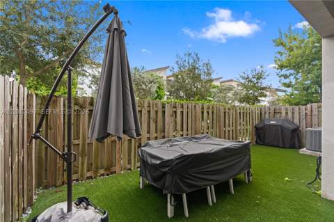 7865 NW 104th Ave 4, Doral FL - photo 23 of 43