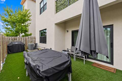 7865 NW 104th Ave 4, Doral FL - photo 24 of 43