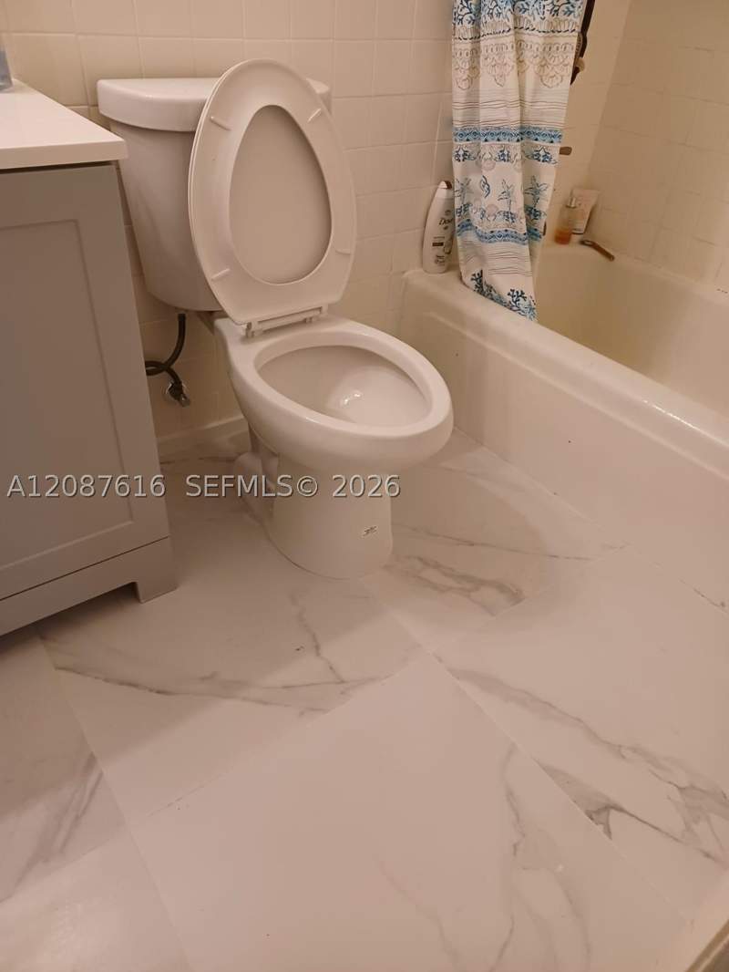 3 bedroom SingleFamilyResidence at 1310 NW 52nd St, Palm Park, Miami — photo 2