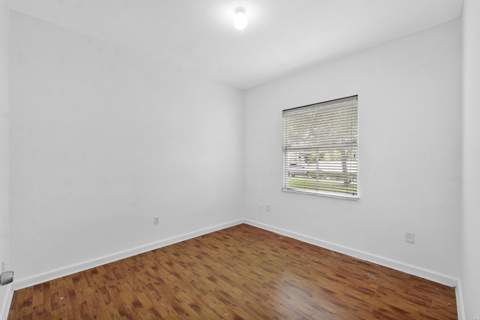 8911 NW 178th Lane, Hialeah FL - photo 21 of 29