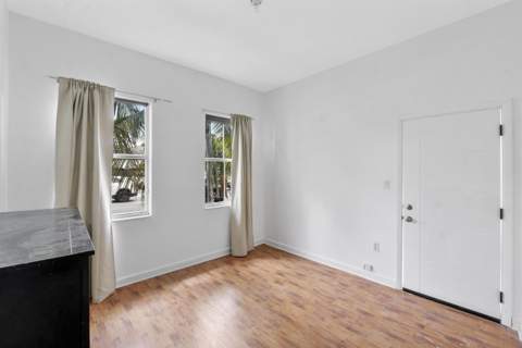8911 NW 178th Lane, Hialeah FL - photo 23 of 29
