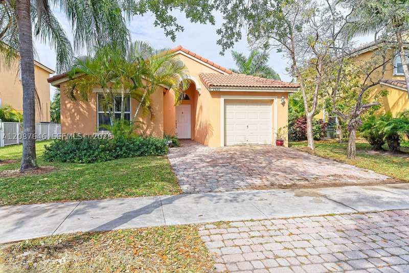 3 bedroom SingleFamilyResidence at 1520 SE 17th Ave, Keys Landing, Homestead — photo 1