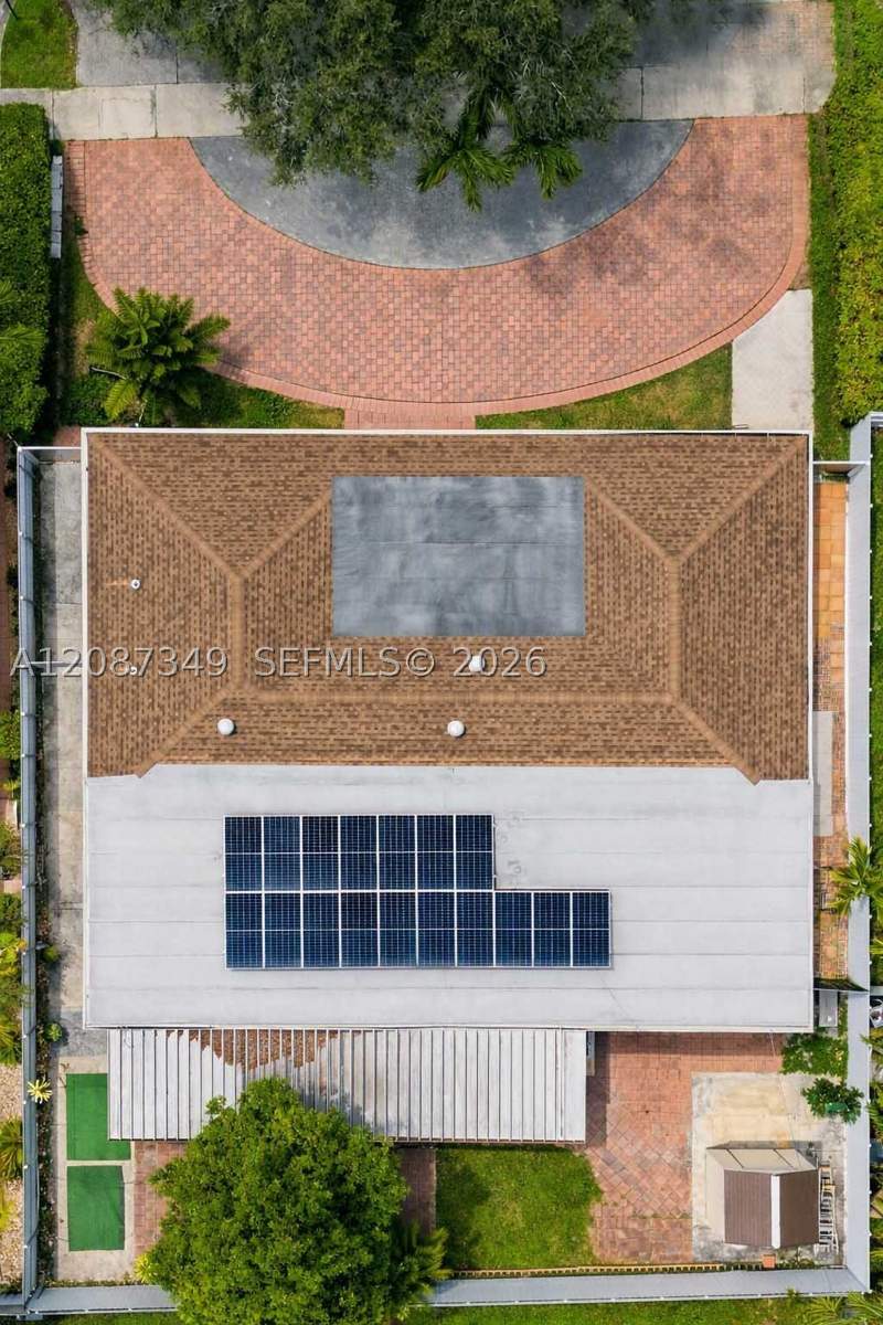 7 bedroom SingleFamilyResidence at 11231 NW 60th Ct, Palm Springs Sub Sec B 4T, Hialeah — photo 3