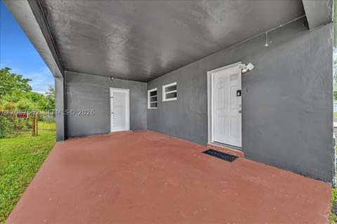 1745 NW 189th Ter, Miami Gardens FL - photo 24 of 33