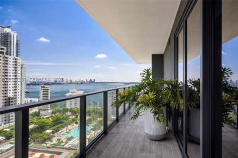 1451 Brickell Ave 1901, Miami FL - photo 24 of 33