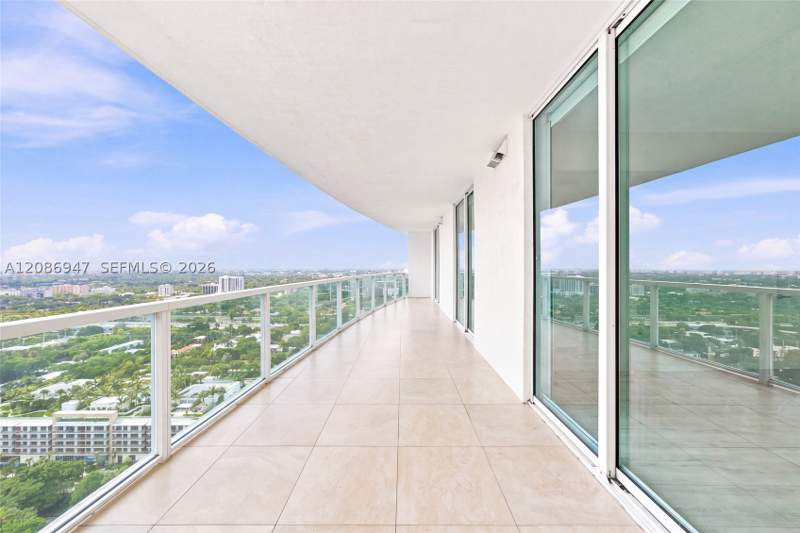 2 bedroom Condominium at 2101 Brickell Ave 3107, Skyline On Brickell Condo, Miami — photo 4