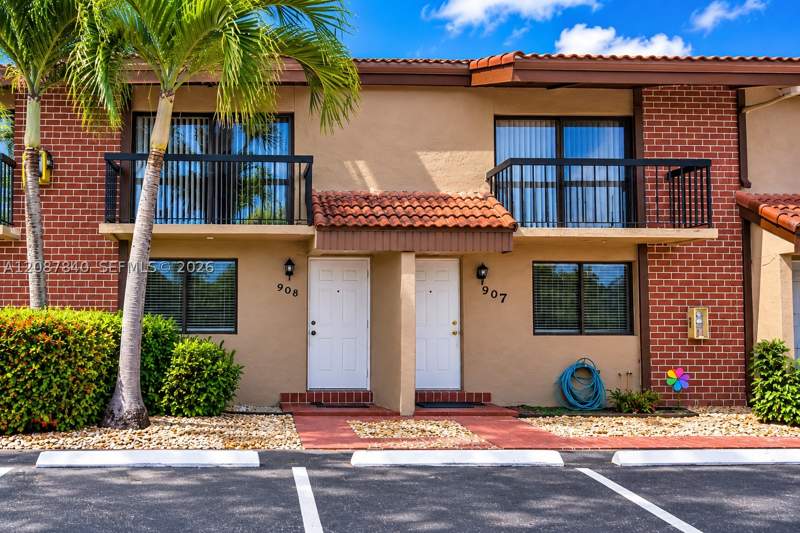 2 bedroom Condominium at 1909 SW 107th Ave 907, Villas University Square, Miami — photo 2