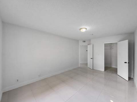 8290 Lake Drive 250, Doral FL - photo 16 of 59