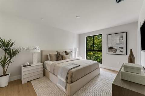 1917 NW 17th St B, Miami FL - photo 17 of 32
