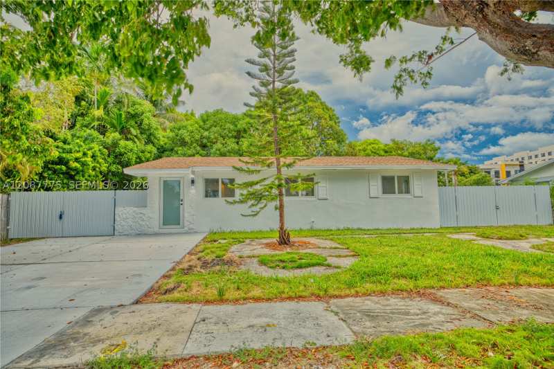 3 bedroom SingleFamilyResidence at 11301 SW 201st St, South Miami Heights 2nd A, Miami — photo 1