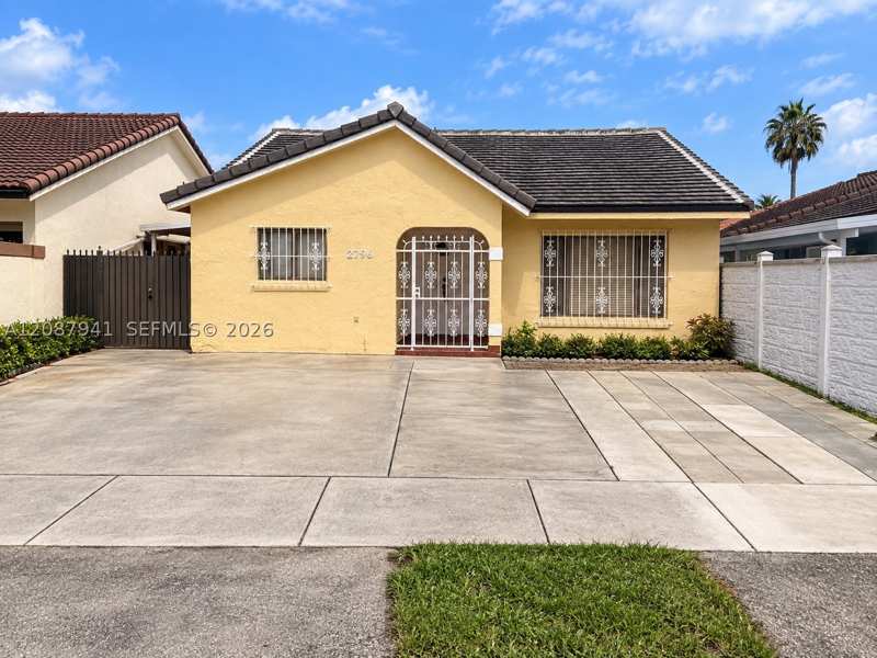 3 bedroom SingleFamilyResidence at 12796 NW 102 Ct, Gardens Of El Jardin Sec, Hialeah Gardens — photo 1
