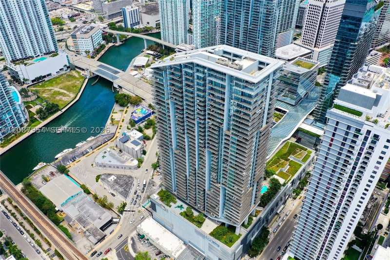 3 bedroom Condominium at 88 SW 7th St 904, Rise Condo, Miami — photo 1