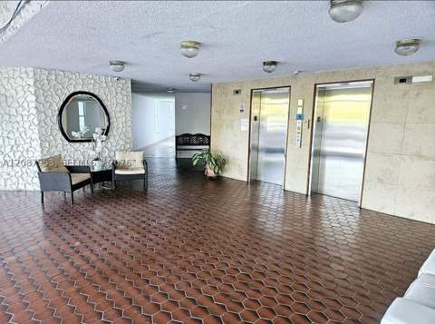 9682 Fontainebleau Blvd 207, Miami FL - photo 16 of 19