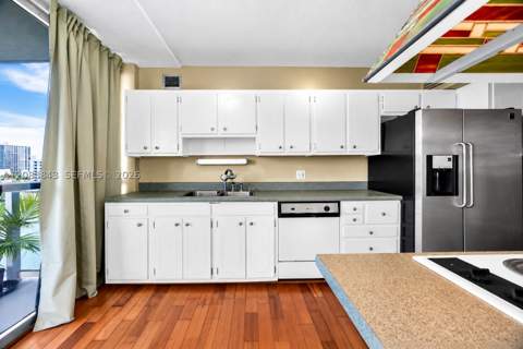 900 Bay Dr 601, Miami Beach FL - photo 18 of 58