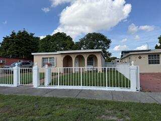 3 bedroom SingleFamilyResidence at 3582 W 2nd Avenue, Carole Anne Park, Hialeah — photo 1
