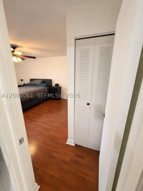 10625 SW 112th Ave 111, Miami FL - photo 10 of 33