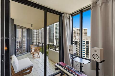 520 Brickell Key Dr A1902, Miami FL - photo 15 of 43