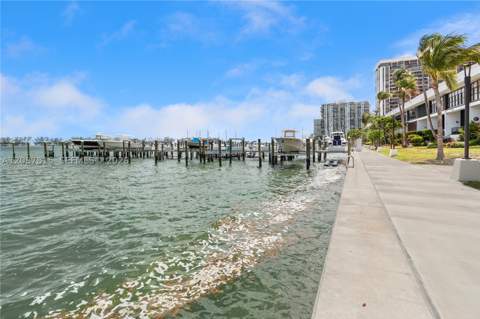 1901 Brickell Ave B1702, Miami FL - photo 21 of 32