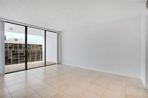 1901 Brickell Ave B1702, Miami FL - photo 8 of 32