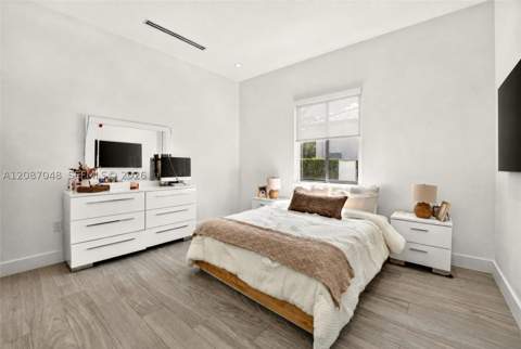 11681 SW 93rd St, Miami FL - photo 20 of 52