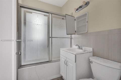 424 Minola Dr, Miami Springs FL - photo 13 of 22