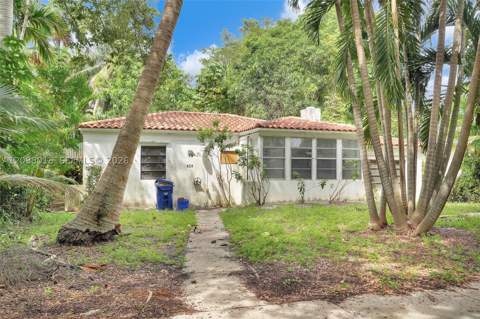 424 Minola Dr, Miami Springs FL - photo 17 of 22