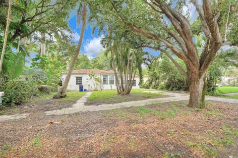 424 Minola Dr, Miami Springs FL - photo 18 of 22