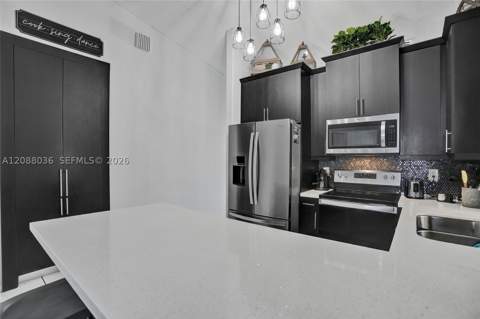8971 NW 150th Ter, Miami Lakes FL - photo 12 of 59