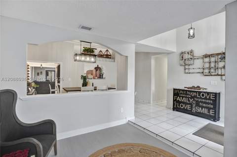 8971 NW 150th Ter, Miami Lakes FL - photo 7 of 59