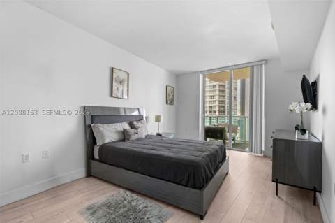 150 Sunny Isles Blvd 1-1004, Sunny Isles Beach FL - photo 21 of 54