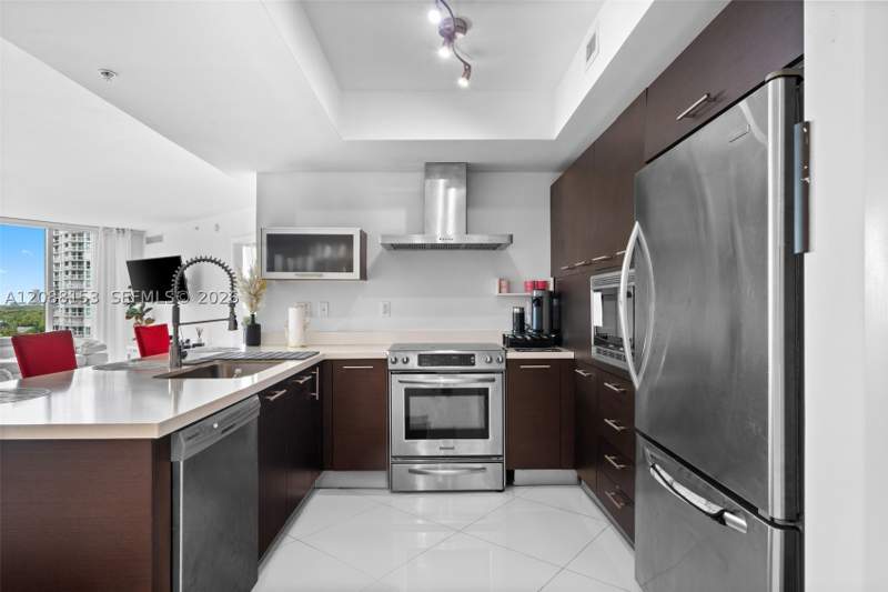 3 bedroom Condominium at 150 Sunny Isles Blvd 1-1004, St Tropez On The Bay 1 Co, Sunny Isles Beach — photo 4