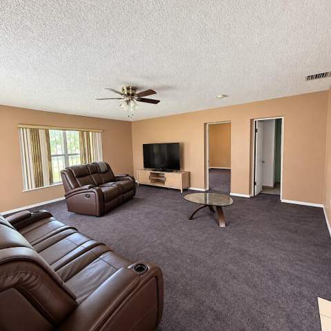 915 Rutland Street, Opa Locka FL - photo 8 of 20