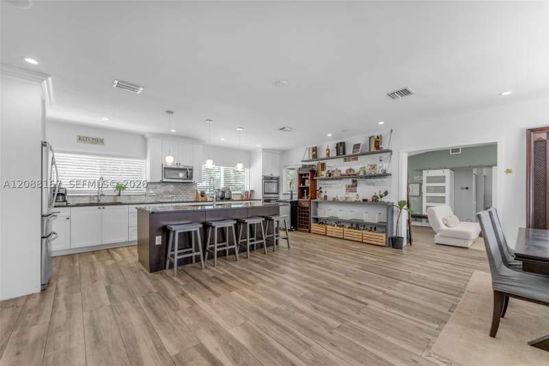 4 bedroom SingleFamilyResidence at 19050 SW 144th Ave, Redland, Miami — photo 4