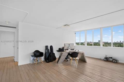 2150 Sans Souci Blvd Ph-D1, North Miami FL - photo 8 of 35