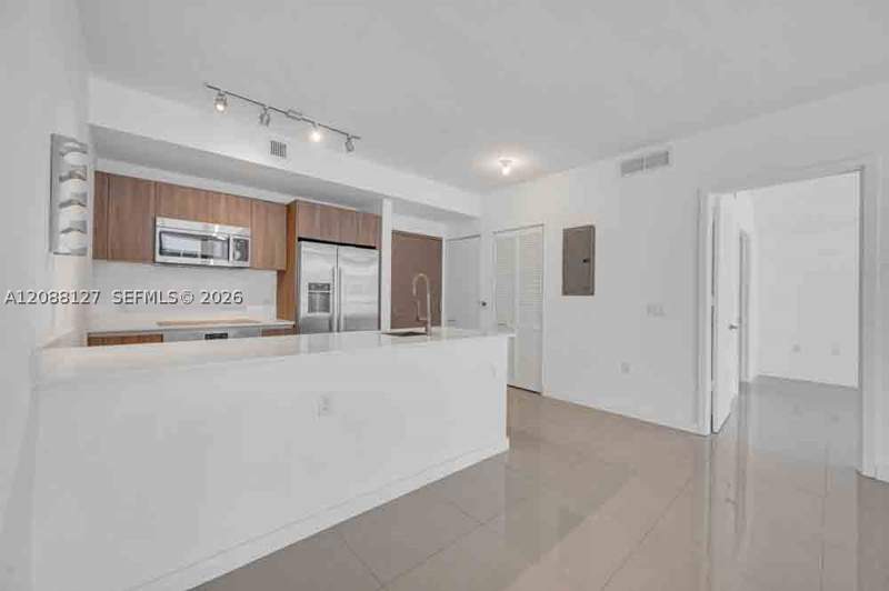 2 bedroom Condominium at 201 SW 17th Rd 302, Cassa Brickell Condo, Miami — photo 4