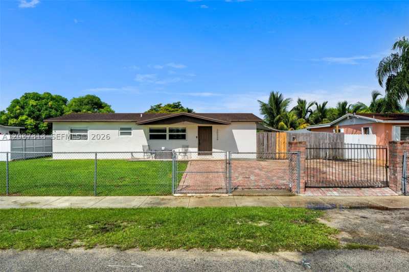 3 bedroom SingleFamilyResidence at 30334 SW 158th Ct, Newton Heights, Homestead — photo 1