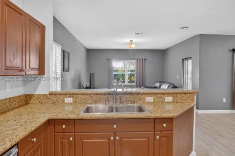 159 NE 36th Ter, Homestead FL - photo 11 of 60